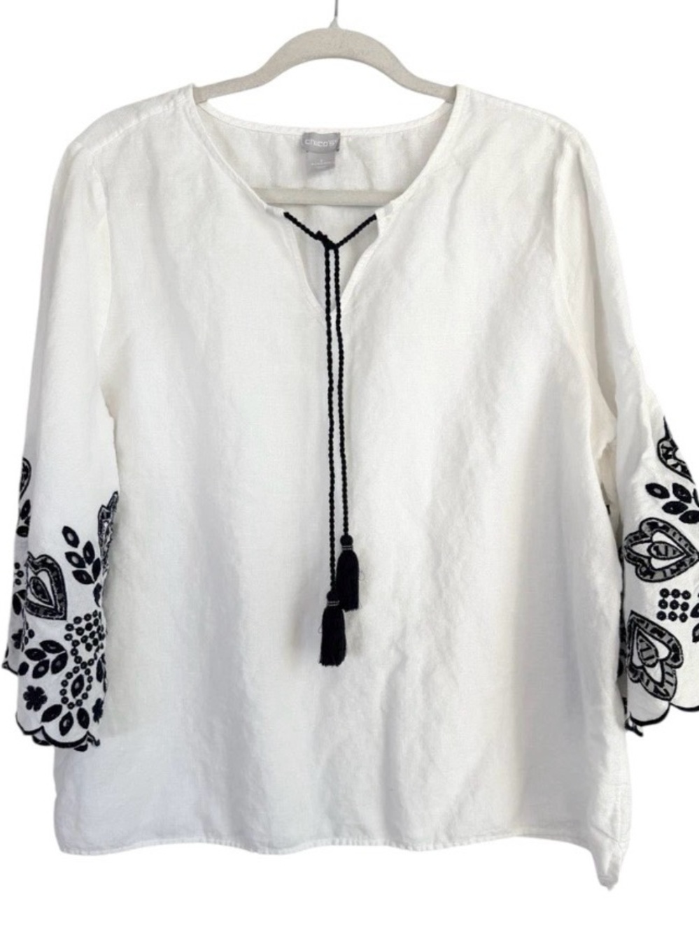 Chico's White Peasant linen blend Top with blue Embroidery